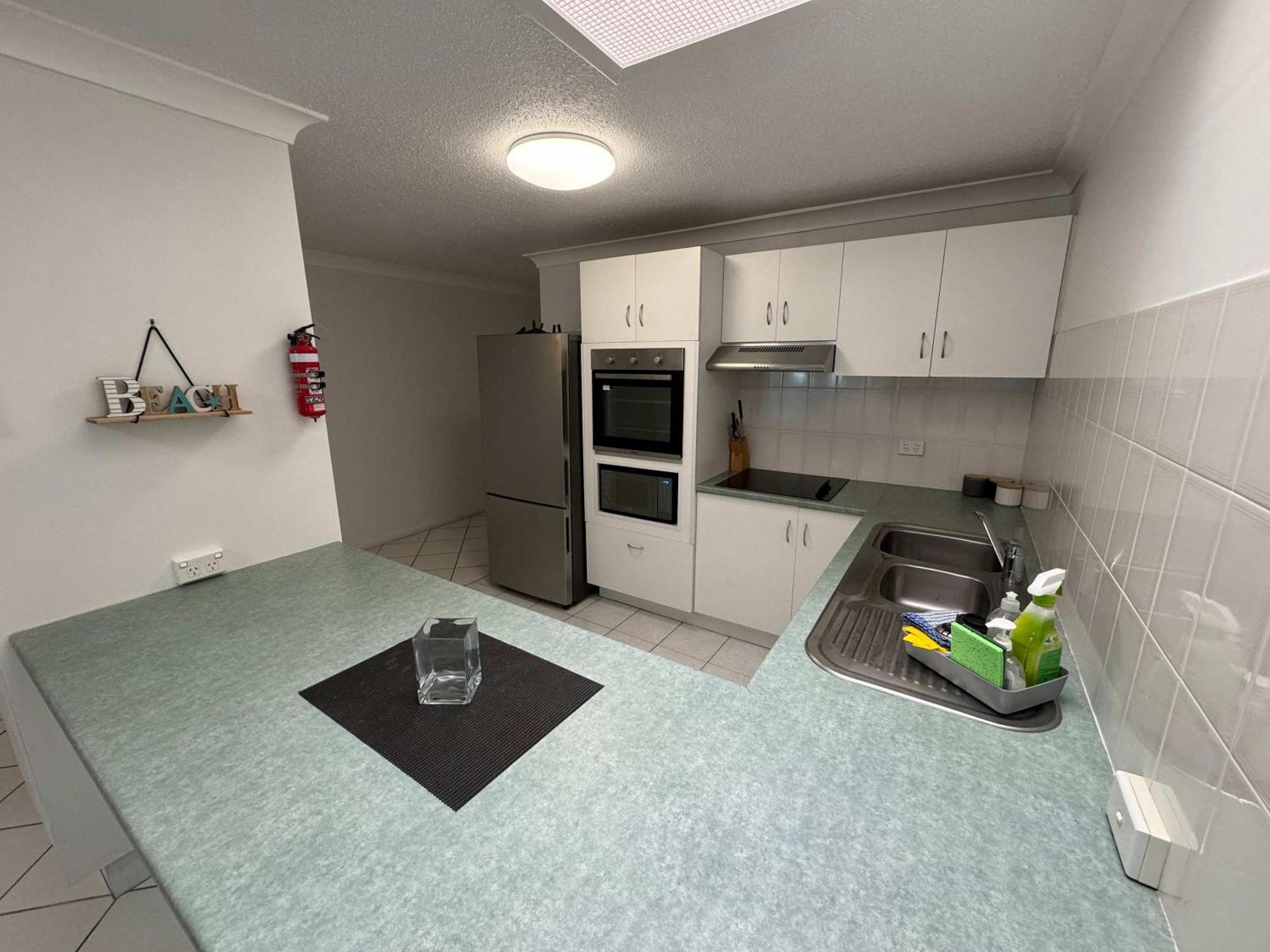 On The Esplanade Apartment Hervey Bay