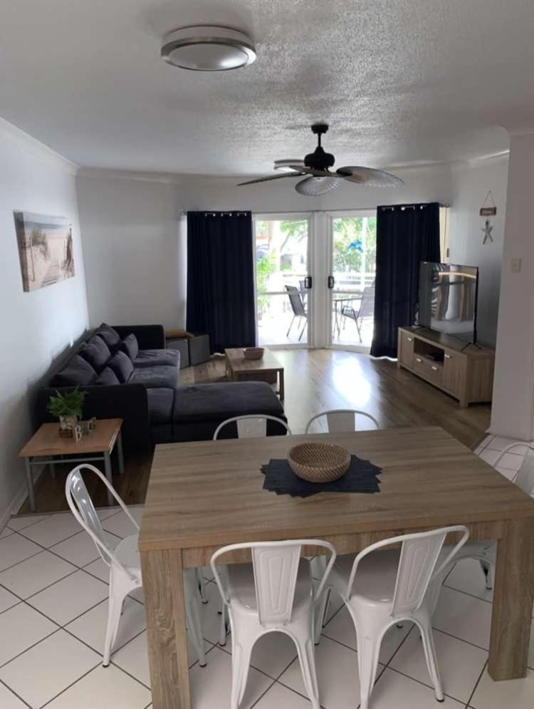 Apartment On The Esplanade Hervey Bay